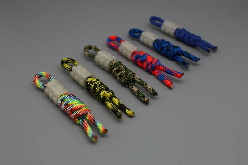 ACCESSORY Paracord lanyard and 3D-printed luminous bead
