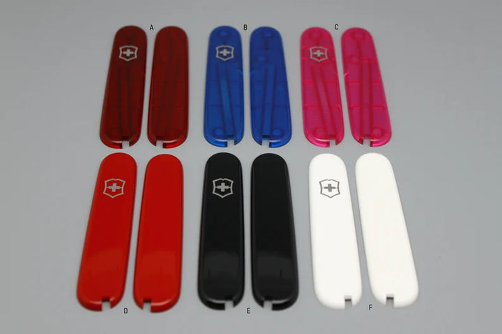 Scales + 84 mm Victorinox – scales with corkscrew and accessories