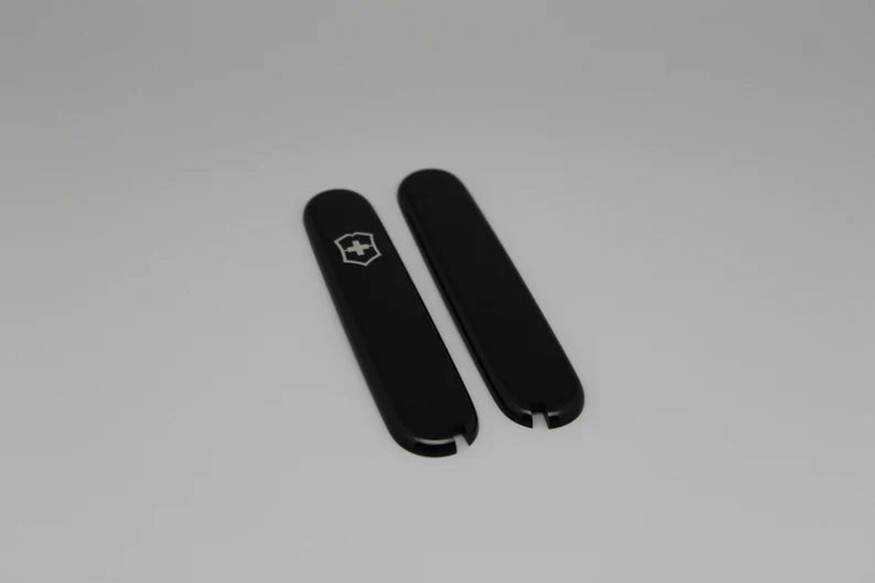 Scales + 84 mm Victorinox – scales with corkscrew and accessories