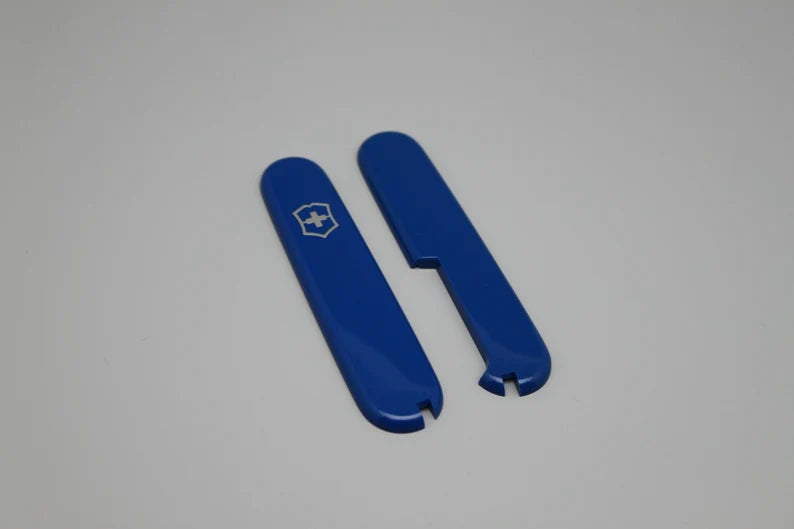 Victorinox Scales 84 mm „KORKENZIEHER" (Equipment optional)