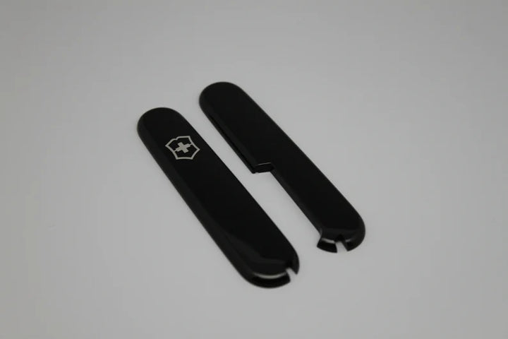 Scales + 84 mm Victorinox scales “corkscrew” and accessories