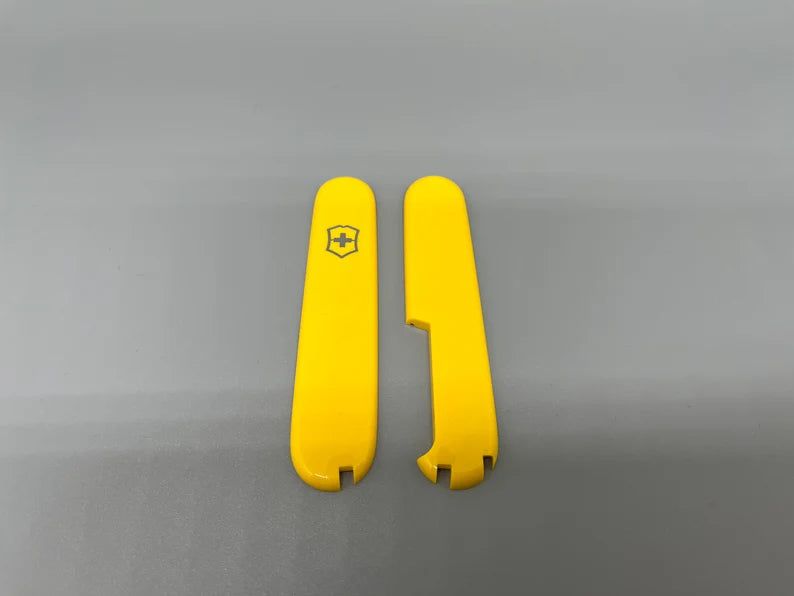 Last SCALES „+“ 91mm Victorinox PLUS Scales " ---LAST green/yellow--